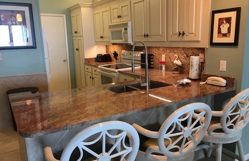 Orange Beach Condominio | SEA CHASE 1102 C ¡ESTE ES UNA GEMA! (VIDEO EN TU TUBO) ¡TRES TV 4K ROKU!