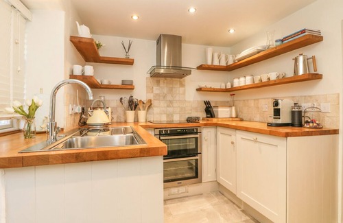 Pentewan Cabaña | Sea Cliff Cottage, PENTEWAN