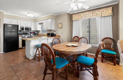 Cherry Grove Beach Apartamento | Sea Cloisters 105D Condo