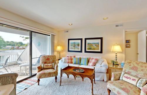 Bethany Beach Apartamento | Sea Colony - 33577 West Lake View, Unit 1004B