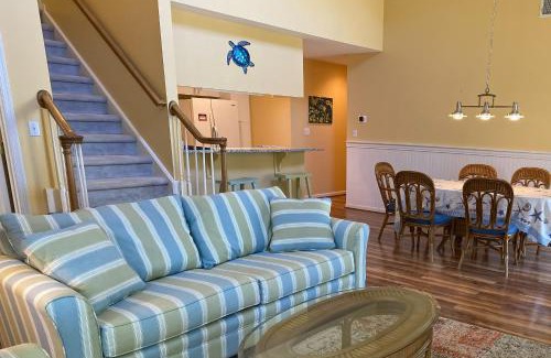 Bethany Beach Villa | Sea Colony - 56065 Pinewood Drive