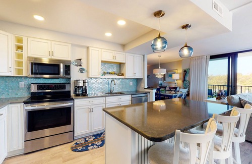 Bethany Beach Condominio | Sea Colony Ocean 2nd floor condo w/ elevator, gym, and free WiFi