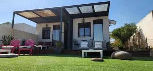 Arad Casa | Sea & Desert Retreat