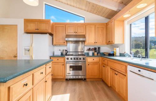 Sea Ranch Casa | Sea Drifter - Stunning Apartment Home For 6 In Sea Ranch