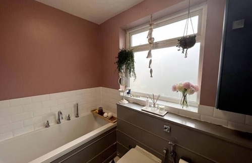 Peacehaven Casa | Sea Facing 2BD Terraced Home - Peacehaven
