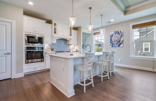 Lewes Casa | Sea Foam Sanctuary- Coastal Club- 4BR home w/ fenced backyard-pet friendly, pool