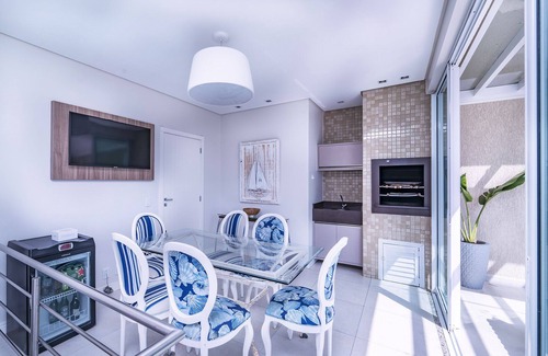 Mariscal Apartamento | Sea Front Duplex with Hydromassage