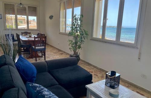 Villa Grazia di Carini Casa | Sea Front