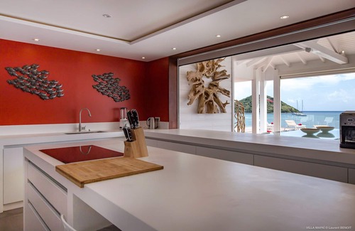 Cul de Sac Villa | Fantástica villa a estrenar de 6 habitaciones, comodidades de lujo, vistas excepcionales en Pinel