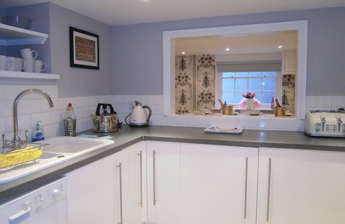Kemptown Casa | Sea Front views, 5 min seafront walk to Brighton Pier