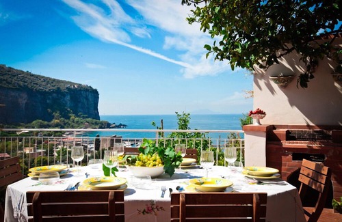Vico Equense Villa | Villa frente al mar en la costa de Sorrento