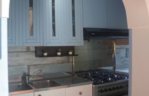 Mondragone Apartamento | VILLA FRENTE AL MAR - VILLA FERRERO DOMUS GAUDII A 50 METROS DEL MAR