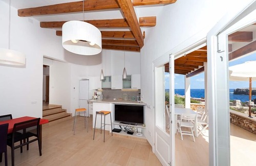Punta Grossa Villa | Casa en primera línea de mar con vistas panorámicas al mar de 180 grados