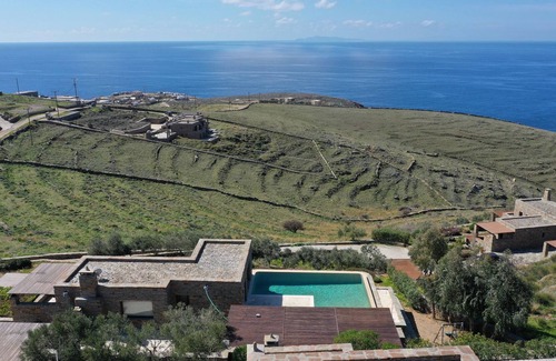 Pisses Villa | Sea Gem-Comfortable and stylish living with infinity pool and soothing sunsets