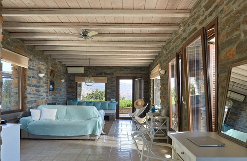 Pisses Villa | Sea Gem-Comfortable and stylish living with infinity pool and soothing sunsets