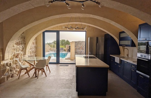 Nadur Cama Y Desayuno | Sea Holly Gozo