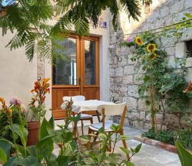 Vis Casa | Sea house Škapulo