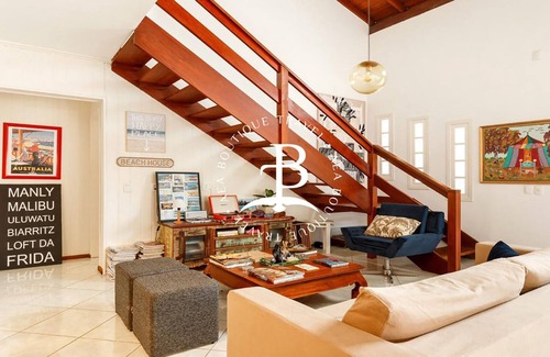Daniela Casa | Sea House 4 suites! Daniela Beach, Florianopolis