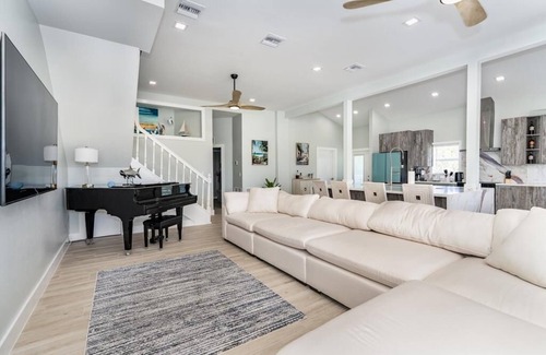 Palm Island Casa | Sea La Vie a breathless private beach home for your family and friends