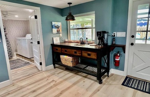 Cocoa Isles Casa | Sea la Vie - Beach Town Charm+Newly Renovated