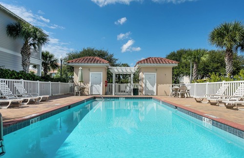 Emerald Waters Village Casa | Sea La Vie in Miramar Beach A | Community Pool & Beach Access + 2 Included Bikes