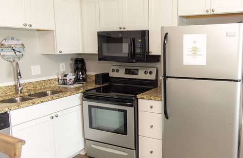 Garden City Apartamento | Sea Mystique Murrells Inlet a Ramada by Wyndham