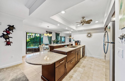 Boca Grande Condominio | Sea Oats 121 - 2 bed/2 Bath - Beachview - Tennis Courts, Pool - Elevators