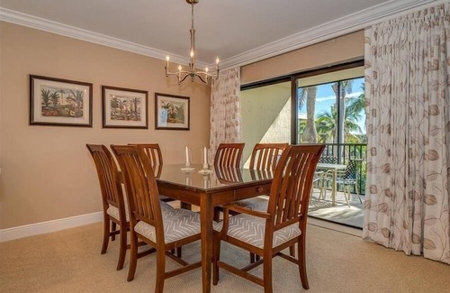 Boca Grande Condominio | Sea Oats 242 2 Bedroom Condo by RedAwning