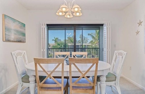 Boca Grande Condominio | Sea Oats 321 2 Bedroom Condo by RedAwning