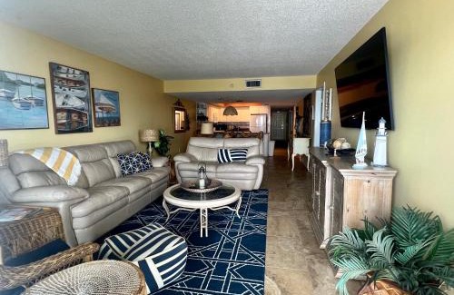 Redington Shores Hotel | Sea Oats Condominiums