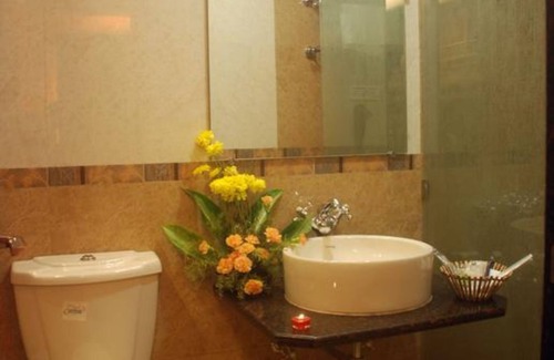 Wellington Pier Hotel | Sea Palace Hotel