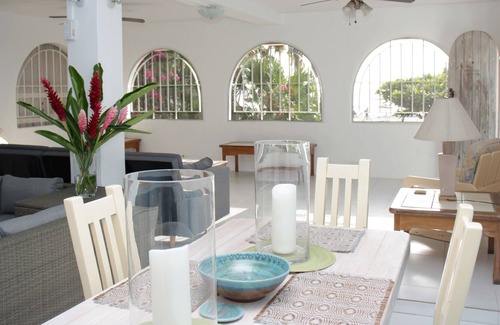 Bayville Apartamento | Sea Palm, on the Beach, Middle Apartment