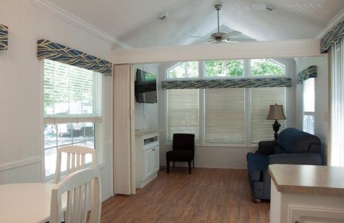 Cape May Court House Complejo | Sea Pines Loft Cottage 7