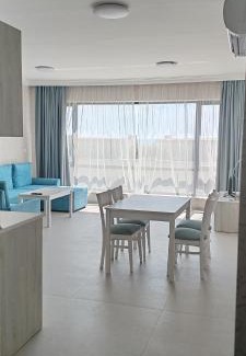Primorski Apartamento | Sea Point La Mer