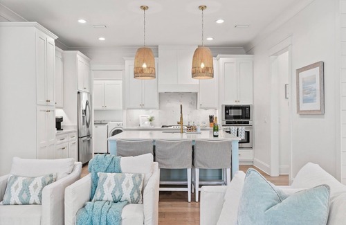 Lakeside at Blue Mountain Beach Casa | Sea Pointe Cottage – Stunning/Pet Friendly/4B 4.5B/6-Seater Golf Ct