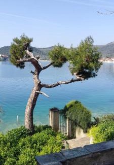 Volos Casa | Sea Rock House