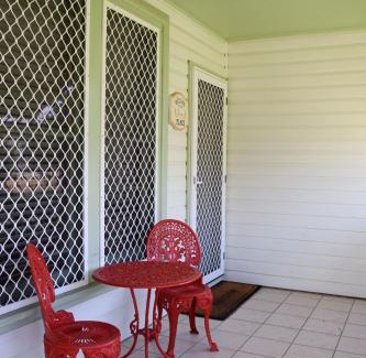 South West Rocks Casa | Sea Salt Cottage - Bring your own linen.
