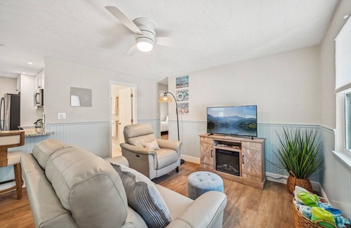 South Sarasota Casa | Sea Shell Cottage: Pool, New Renovation, Sleeps 4