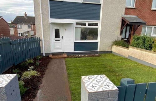 Portstewart Apartamento | Sea Side Getaway in Portstewart