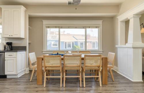 West Newport Casa | Sea Sight by AvantStay Walk to Newport Beach