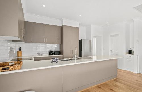 Aldinga Beach Casa | Sea Spray - Aldinga Beach - C21 SouthCoast Holidays