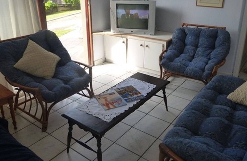 Margate Beach Casa | Sea Spray - Beautiful private Unit with sea view