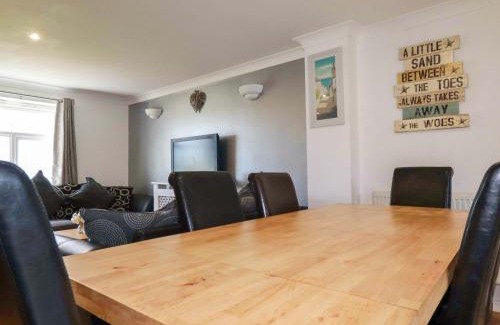 Saint Columb Major Casa | Sea Thrift