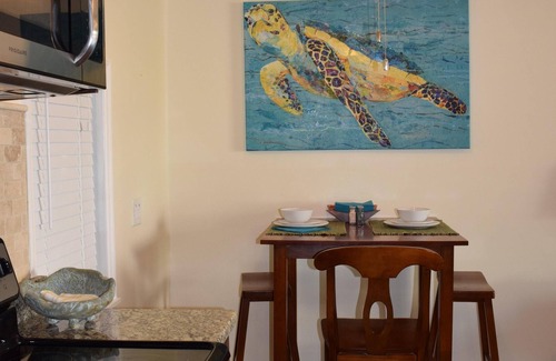 Whitfield Cabaña | Sea Turtle Cottage Whitfield Estates