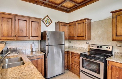 Junquillal Condominio | Sea Turtle Villa, 1 bedroom loft w pool near beach