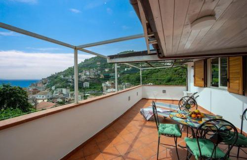 Minori Apartamento | Sea View Amalfi Coast Retreat