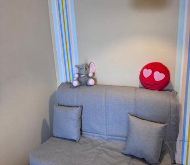 San Lorenzo al Mare Apartamento | Sea View Apartment with Terrace & Free Parking