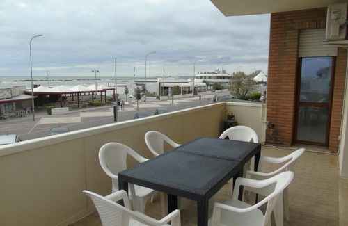 Lido delle Nazioni Apartamento | Sea view apartment Antares