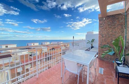 Raval Roig Apartamento | Sea view apartment Ferrissa