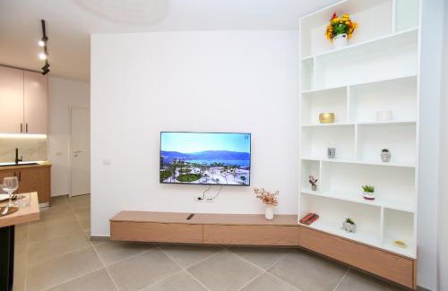 Radhime Apartamento | Sea View Apartment In Radhime 084